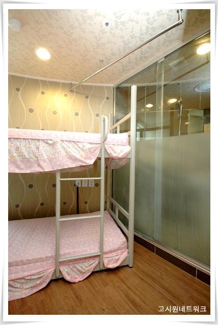 Apgujeong Residence Seoul Room photo